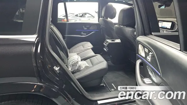 Mercedes-Benz GLS-Class — Фото автомобиля 10