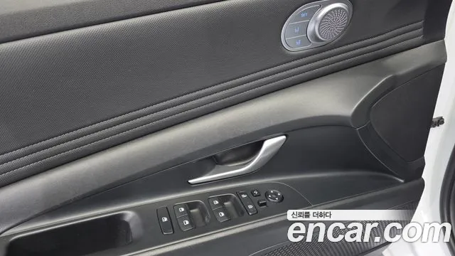 Hyundai AVANTE Avante (CN7) — Фото автомобиля 13