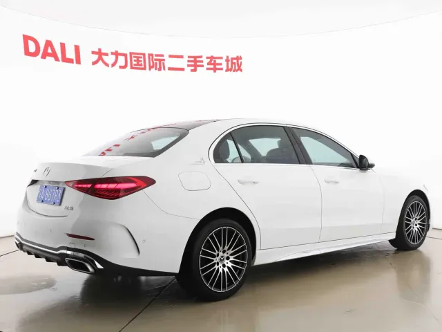 Mercedes-Benz C-Class — Фото автомобиля 16