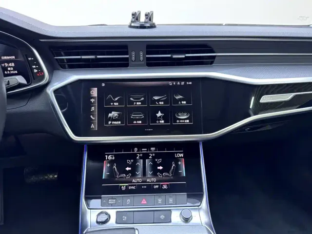 Audi A7L — Фото автомобиля 15