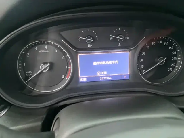 Buick Regal — Фото автомобиля 11