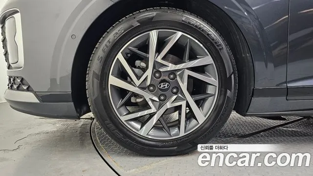 Hyundai Grandeur GN7 — Фото автомобиля 5