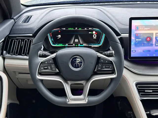 BYD Song PLUS — Фото автомобиля 18