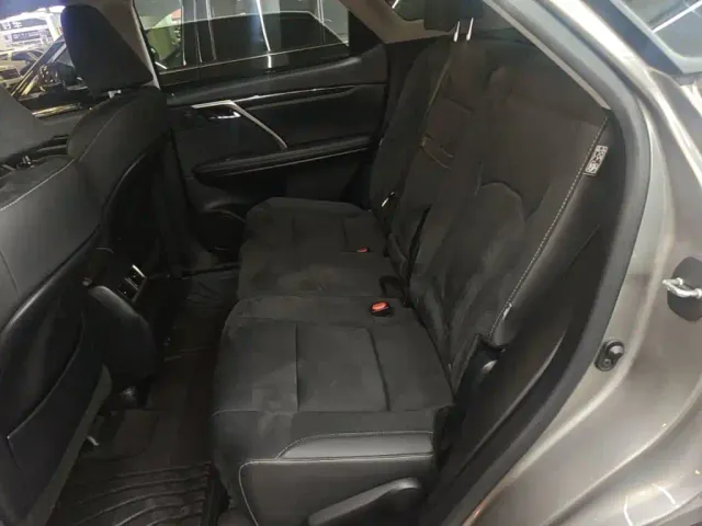Lexus RX — Фото автомобиля 16