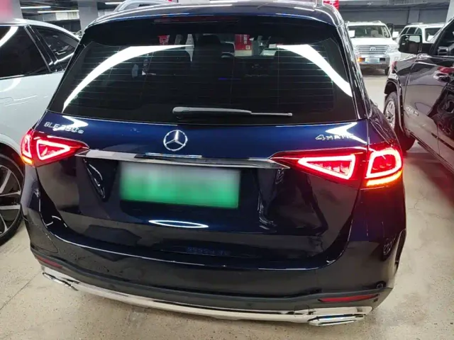 Mercedes-Benz GLE-Class — Фото автомобиля 5
