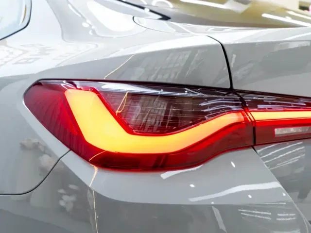BMW 4 Series — Фото автомобиля 9