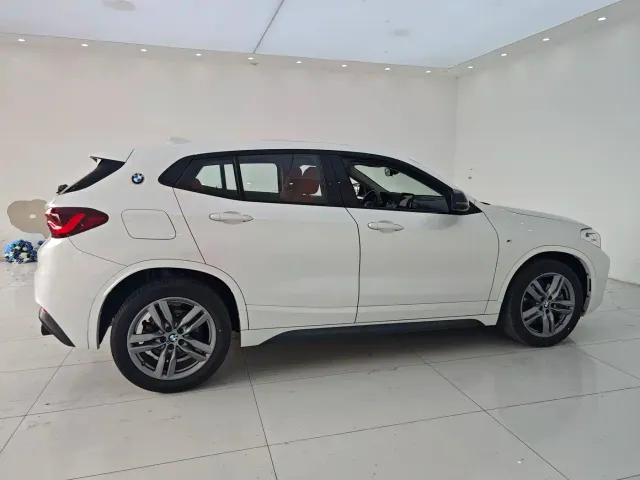 BMW X2 — Фото автомобиля 14