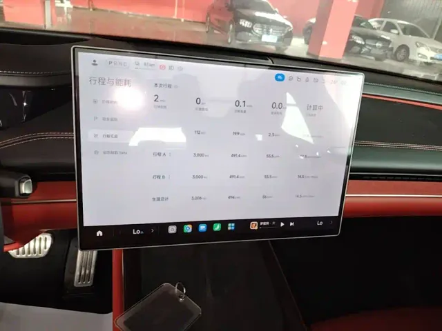 Xiaomi SU7 — Фото автомобиля 12