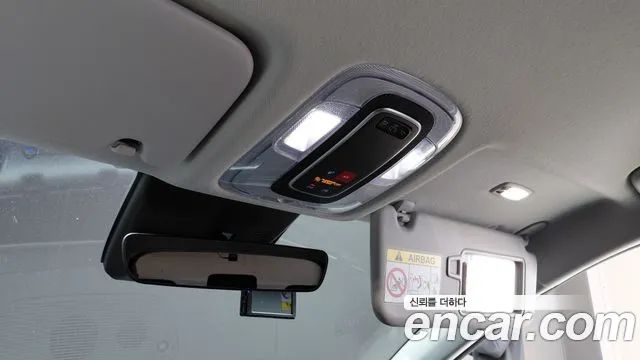 Hyundai Kona SX2 — Фото автомобиля 16