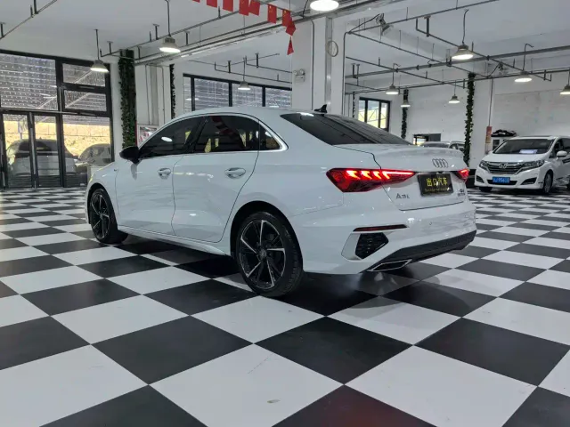Audi A3 — Фото автомобиля 6