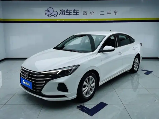 Фотография автомобиля — Changan Eado