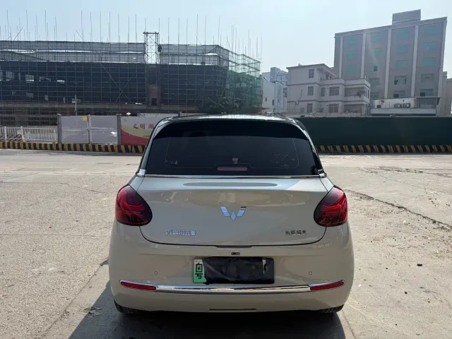 Wuling Bingo — Фото автомобиля 20