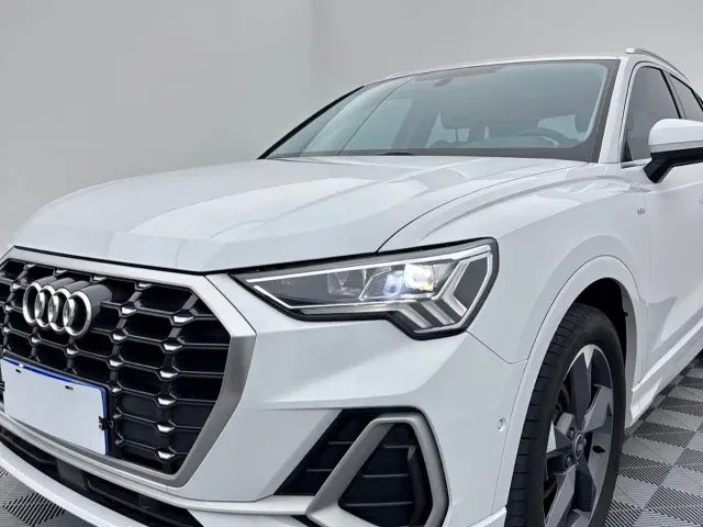Audi Q3 — Фото автомобиля 7