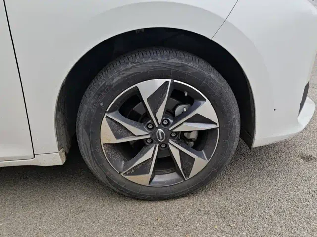 GAC Trumpchi M6 — Фото автомобиля 6