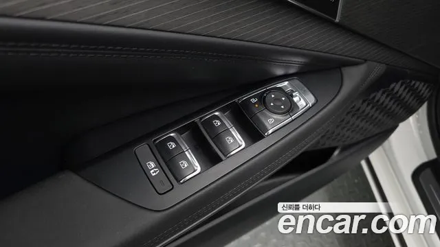 Kia K8 The New K8 2.5 Бензин 2WD — Фото автомобиля 25