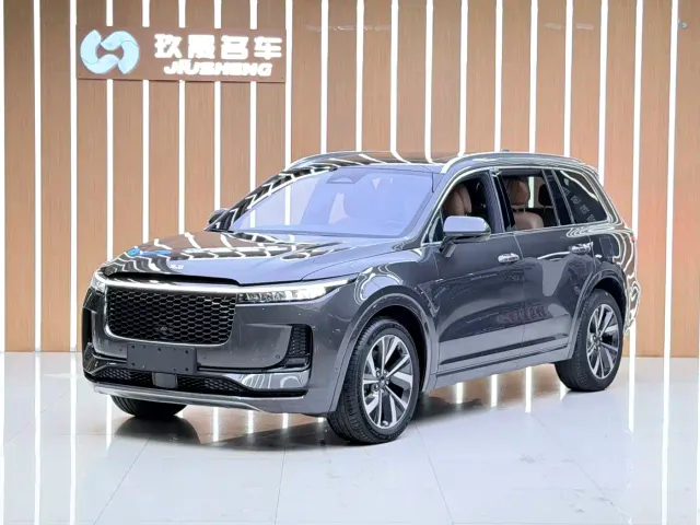Фотография автомобиля — Li Auto ONE