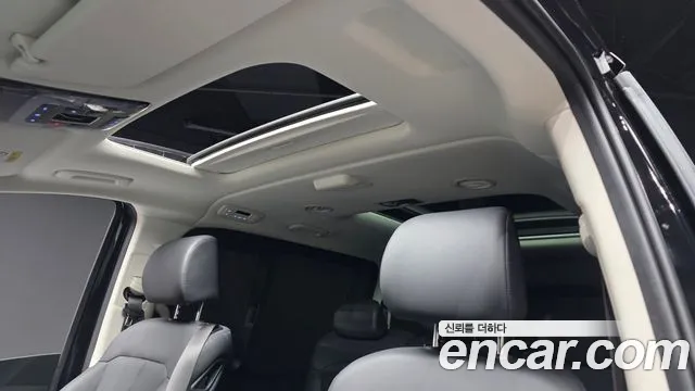 Hyundai Staria — Фото автомобиля 25