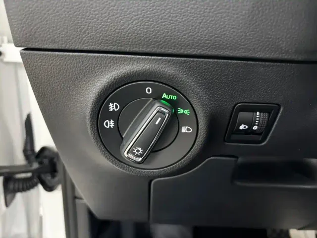 Skoda Karoq — Фото автомобиля 21