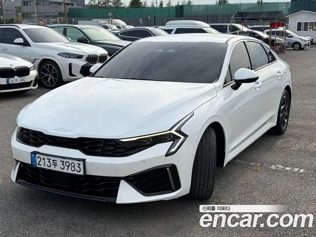 Kia K5 Signature — Фото автомобиля 3