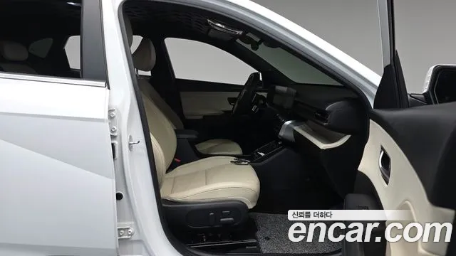 Hyundai Kona SX2 — Фото автомобиля 16