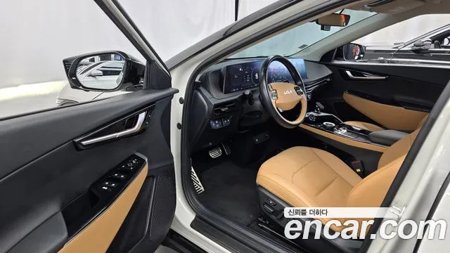 Kia EV6 — Фото автомобиля 15
