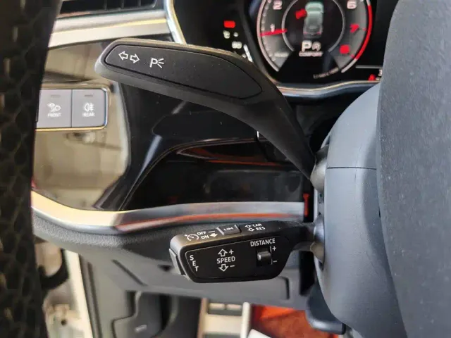 Audi Q3 — Фото автомобиля 12