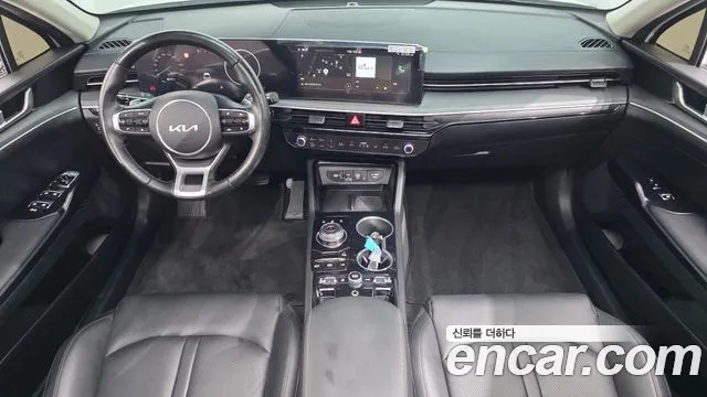 Kia K5 — Фото автомобиля 7