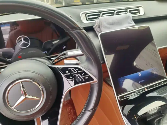 Mercedes-Benz S-Class — Фото автомобиля 13