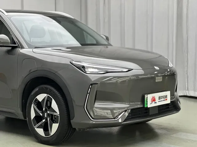 Geely Galaxy E5 — Фото автомобиля 6
