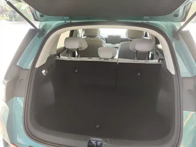 BYD Sealion 05 EV — Фото автомобиля 9