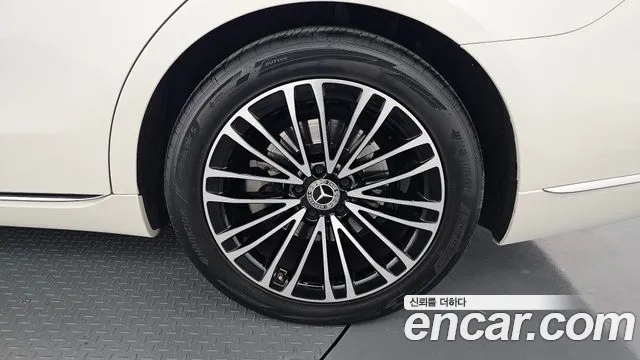 Mercedes-Benz S-Class S-класс W223 — Фото автомобиля 19