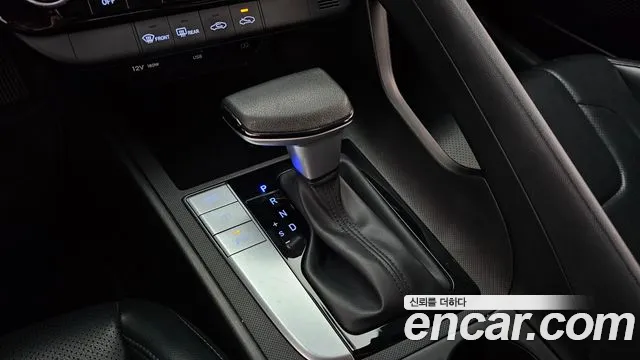 Hyundai Avante — Фото автомобиля 9