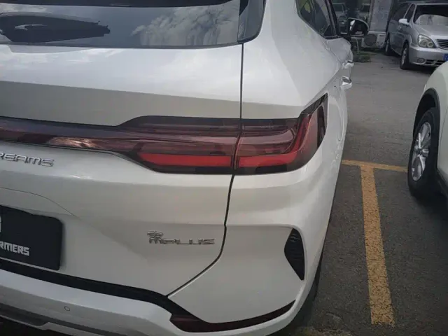 BYD Song PLUS — Фото автомобиля 7
