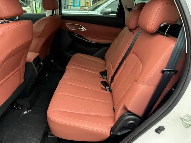 Changan CS75 — Фото автомобиля 13