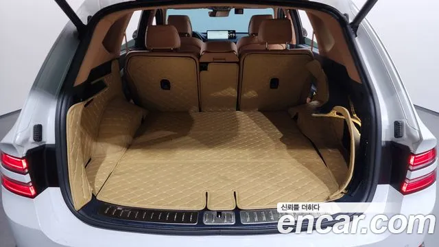 Genesis GV80 — Фото автомобиля 20