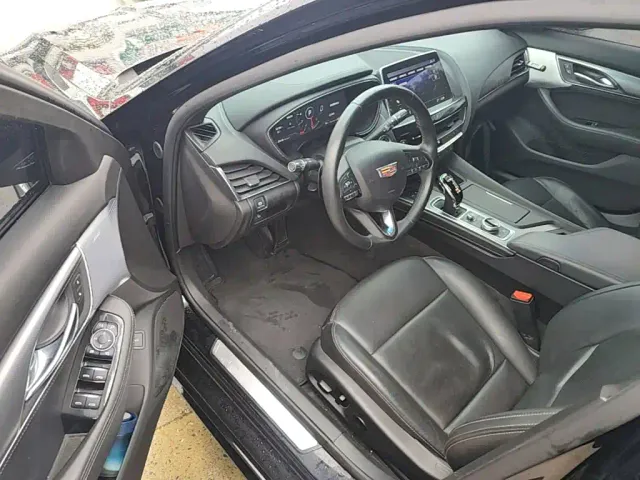 Cadillac CT5 — Фото автомобиля 15