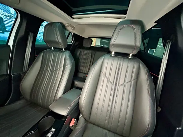Peugeot 2008 — Фото автомобиля 9