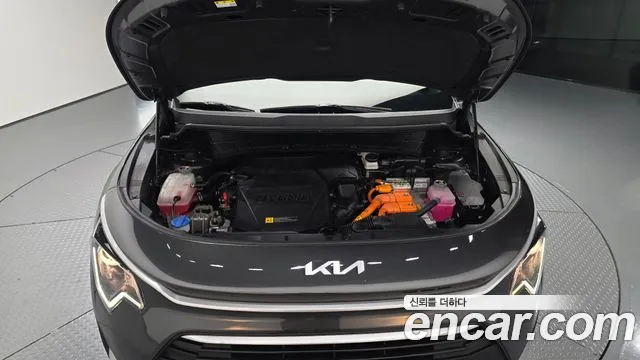 Kia Niro The All New — Фото автомобиля 9