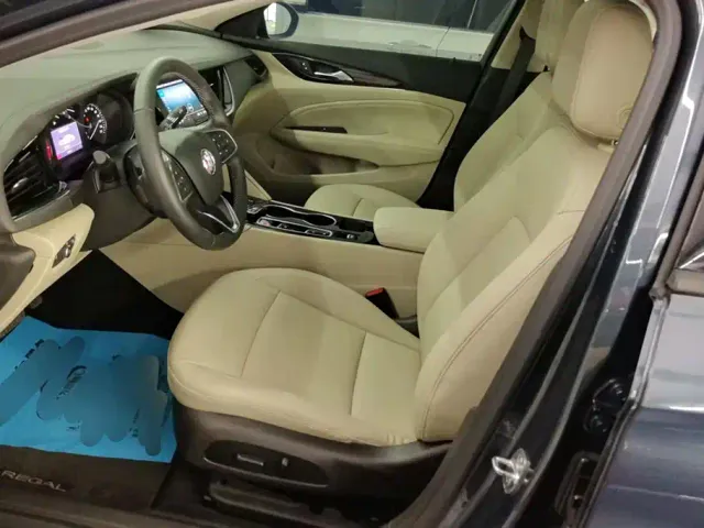 Buick Regal — Фото автомобиля 8
