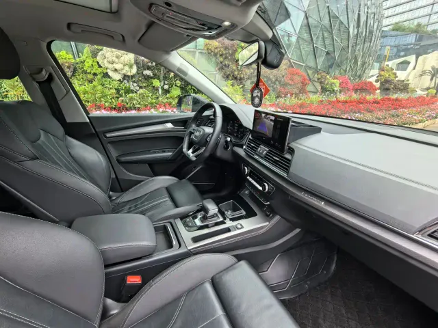 Audi Audi Q5L 2022 45T Luxury Dynamic — Фото автомобиля 12