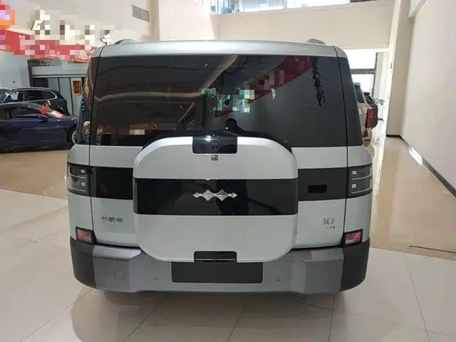 BYD FangChengBao Titanium 7 — Фото автомобиля 5