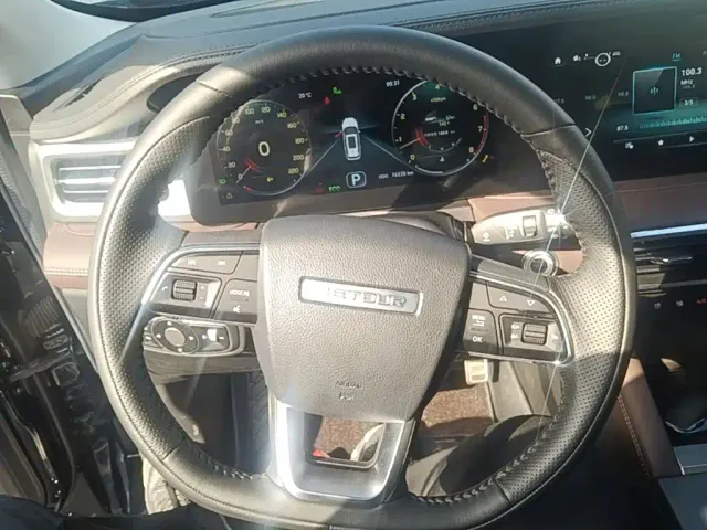 Jetour X90 Plus — Фото автомобиля 6