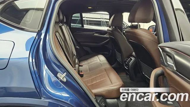 BMW X4 xDrive20i M Sport — Фото автомобиля 12