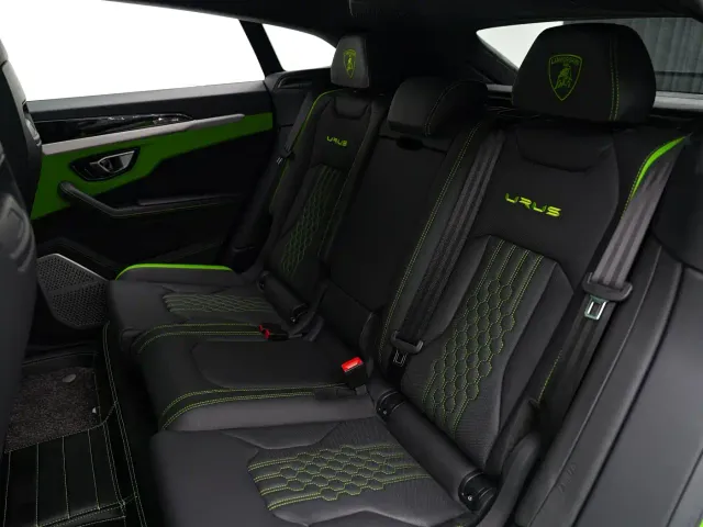 Lamborghini Urus — Фото автомобиля 13