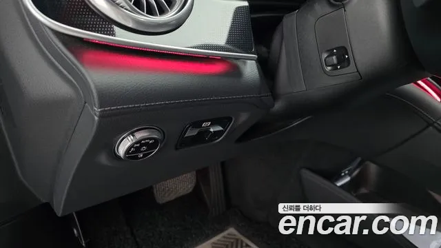 Mercedes-Benz EQS — Фото автомобиля 26