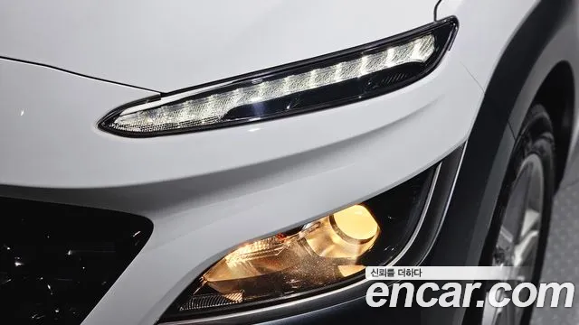 Hyundai Kona Kona (New) — Фото автомобиля 21