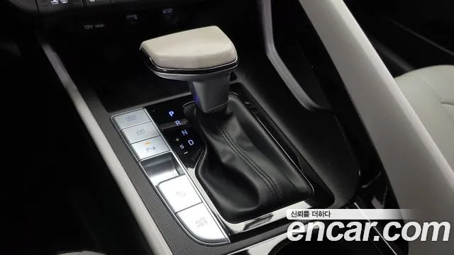 Hyundai AVANTE Avante (CN7) — Фото автомобиля 9