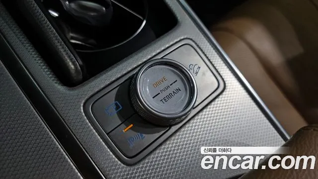 Genesis GV80 2.5T Бензин AWD — Фото автомобиля 12
