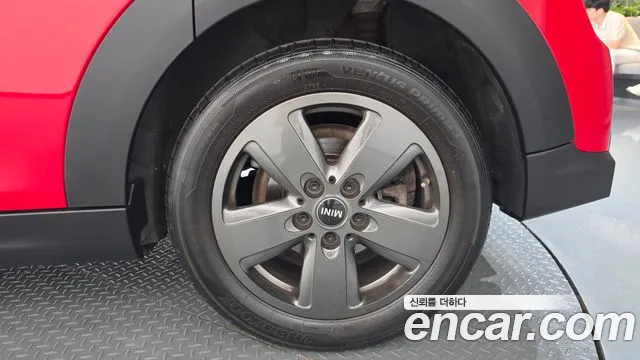 Mini Cooper Cooper 5 дверей Classic — Фото автомобиля 21