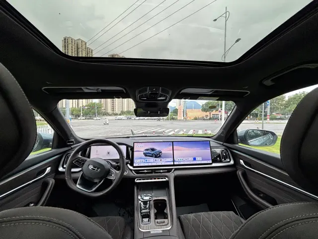 Geely Xingyue L — Фото автомобиля 11